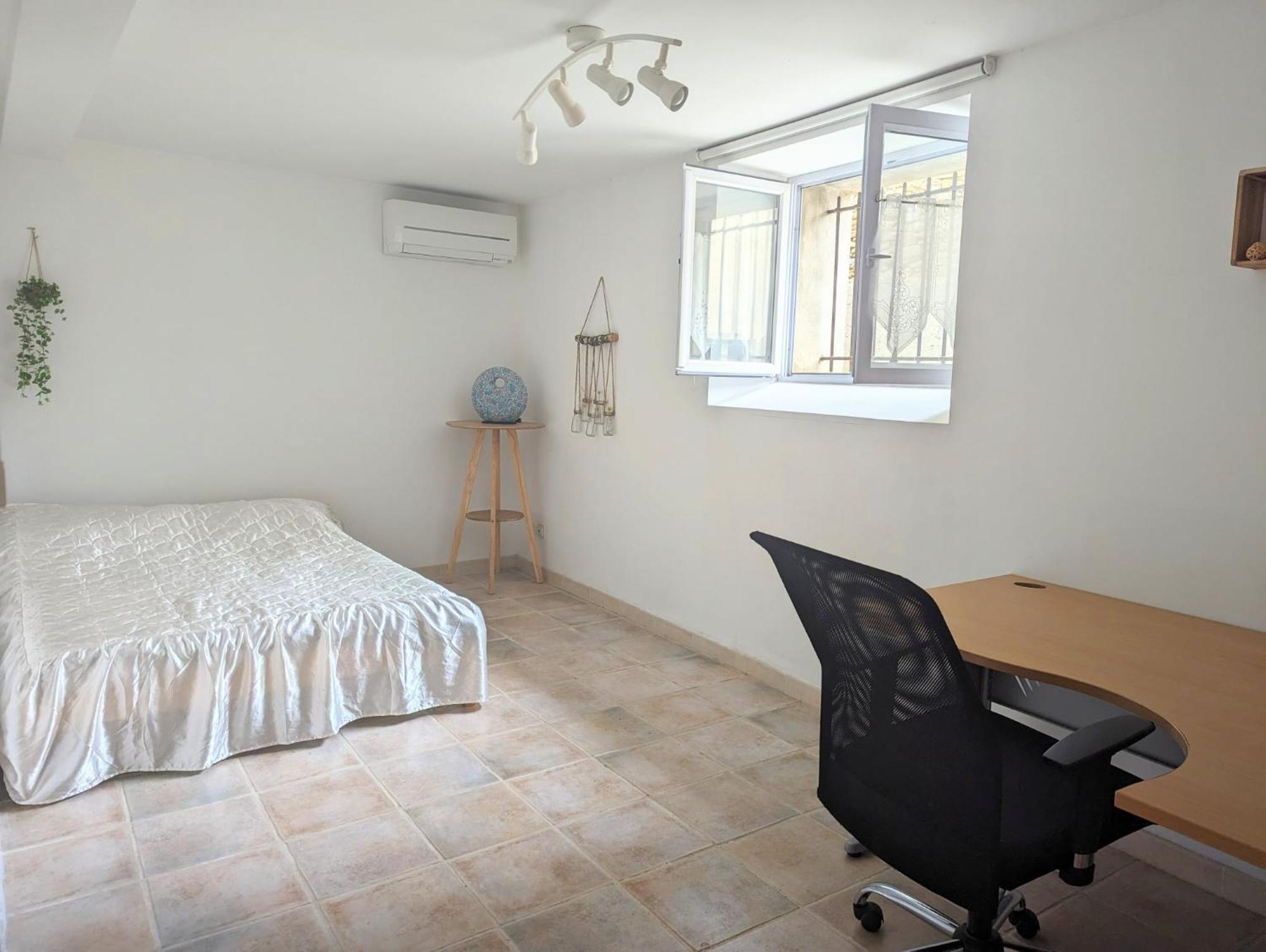 La Liviniere Chambre Climatisee Avec Espaces Privatifs Dont Salle De Bain Et Wc מראה חיצוני תמונה